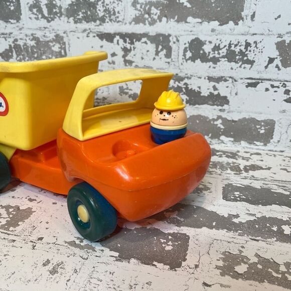 Little tike | vintage yellow and orange dump truck and person - Picture 2 of 7